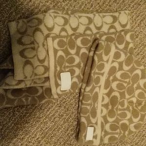 Coach scarf & hat